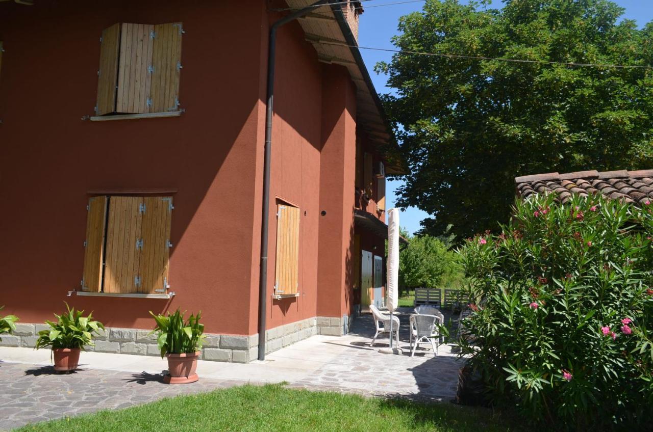 La Maison Di Brigitte E Simone Бентивольо Экстерьер фото